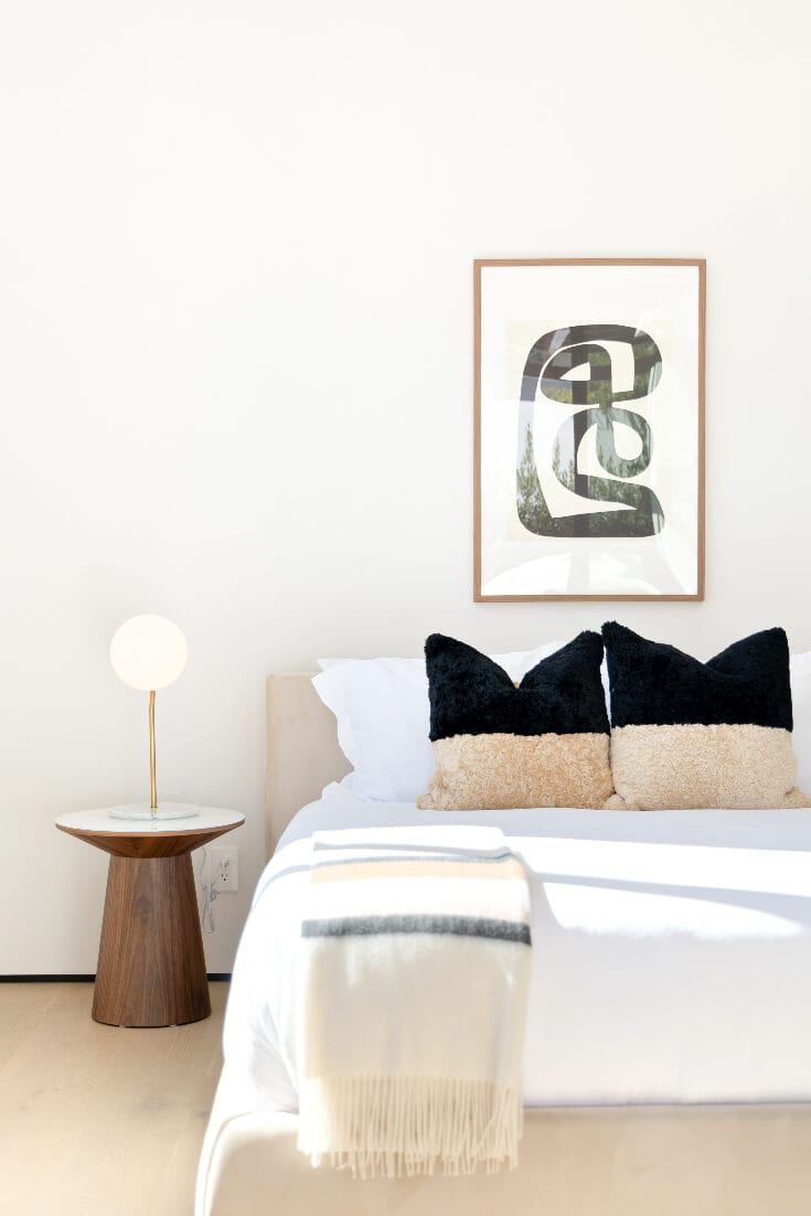 Brand exposure bedroom scene