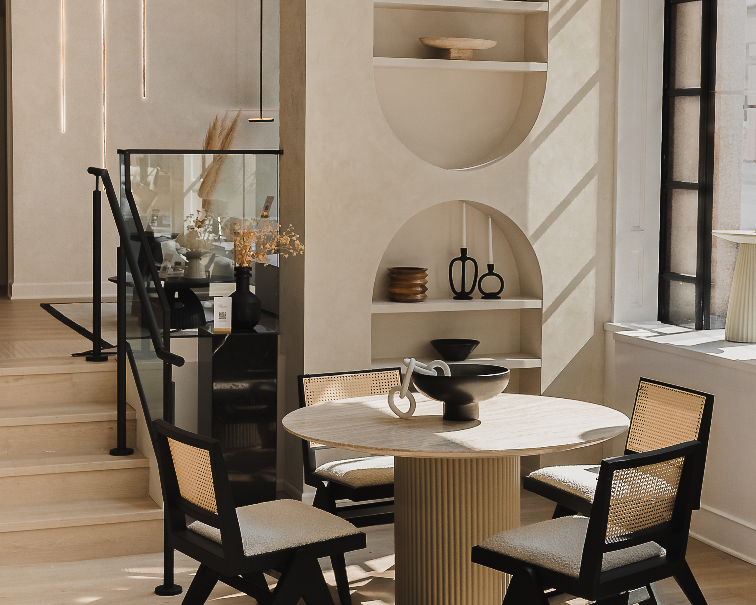 Liza Pedestal - Marble | Rove Concepts